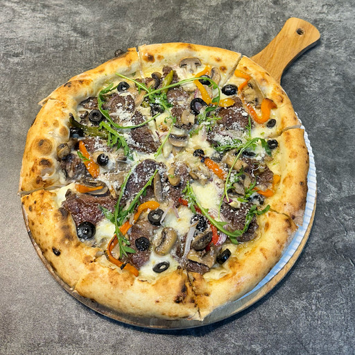 پیتزا ناپولیتن